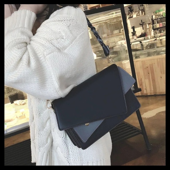 NEW CANNES Crossbody - Picture 2 of 6